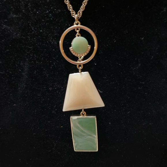 Loft Necklace Green Cream Geometric Gold Tone Long Clasp - Picture 4 of 5